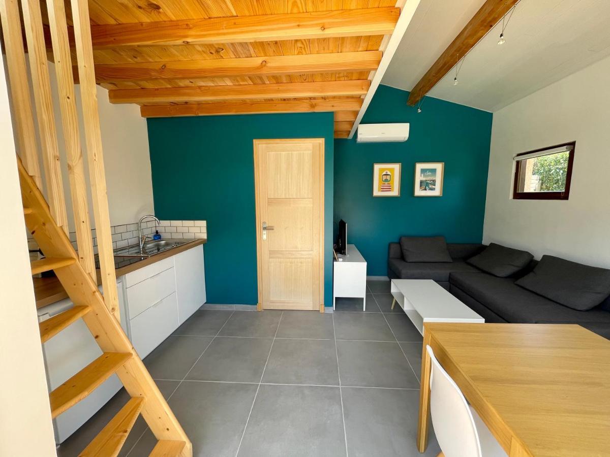 Annexe Des Pins - Studio Gite Avec Piscine & Climatisation Villeneuve-les-Beziers Exterior photo
