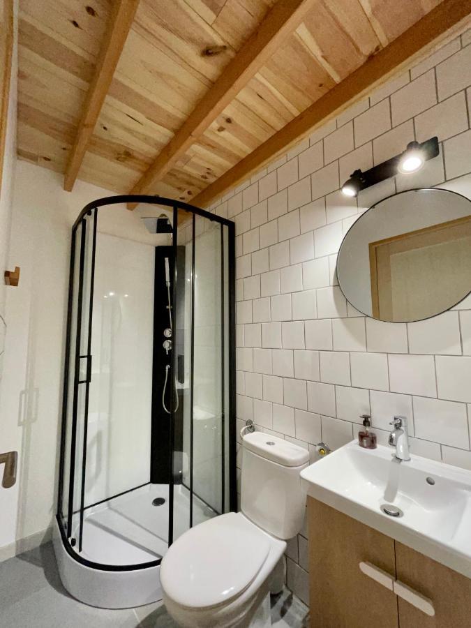 Annexe Des Pins - Studio Gite Avec Piscine & Climatisation Villeneuve-les-Beziers Exterior photo
